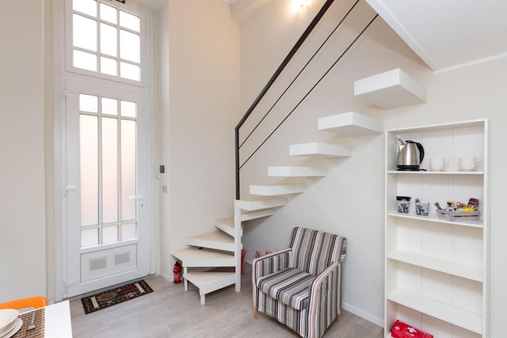 In Verticale Turin Ngoại thất bức ảnh
