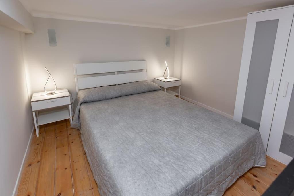 In Verticale Turin Ngoại thất bức ảnh