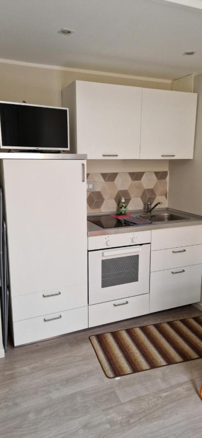 In Verticale Turin Ngoại thất bức ảnh