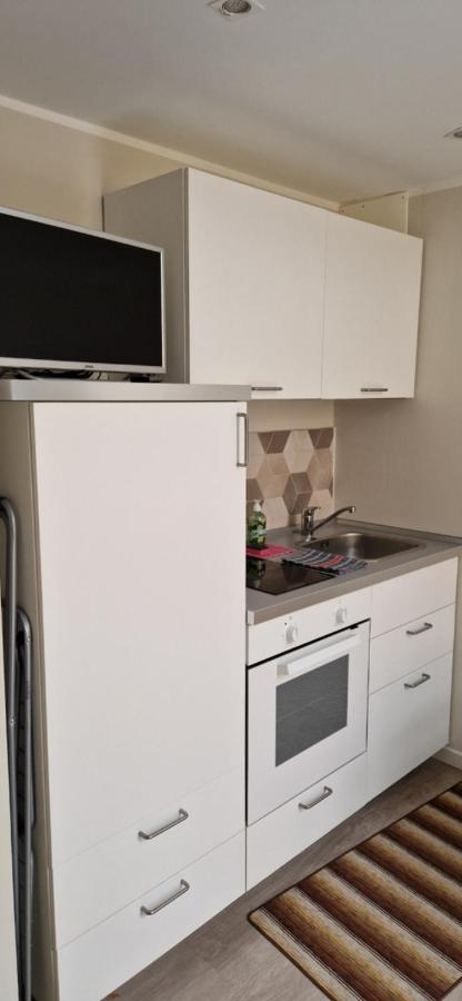 In Verticale Turin Ngoại thất bức ảnh