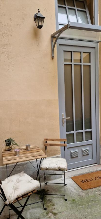 In Verticale Turin Ngoại thất bức ảnh